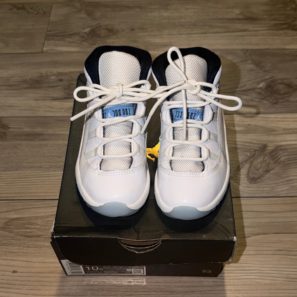 Jordan retro 11